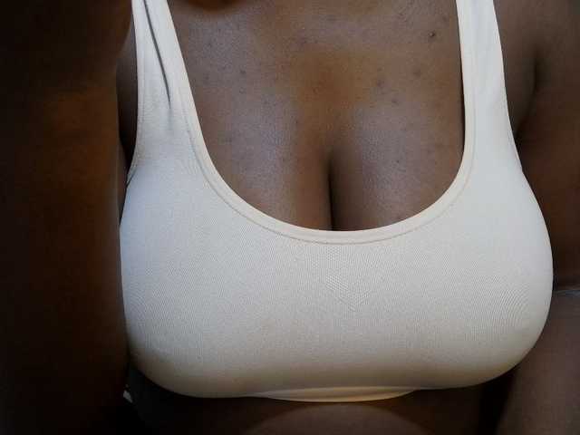 pretty-lioness