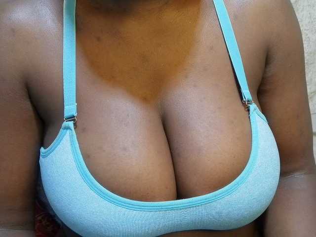 pretty-lioness