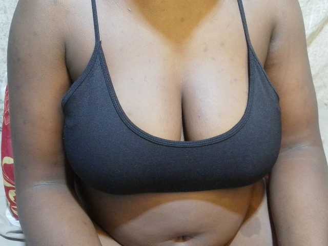 pretty-lioness
