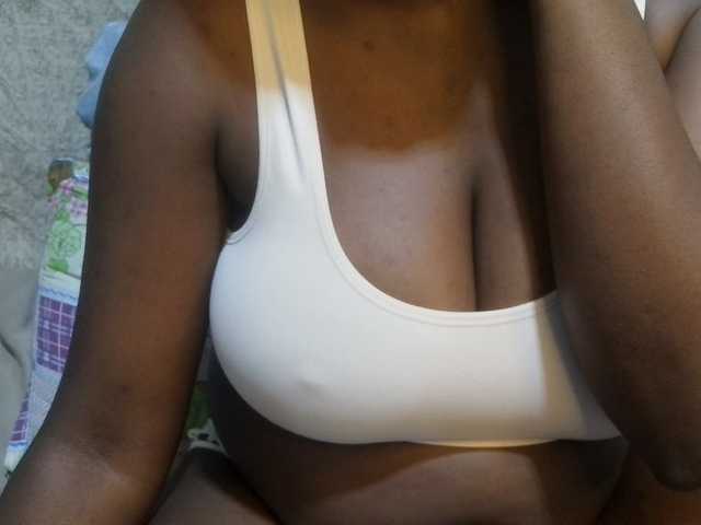 pretty-lioness