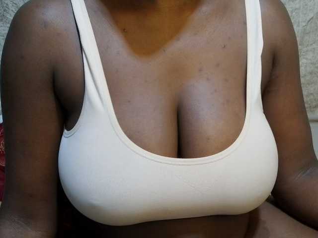 pretty-lioness