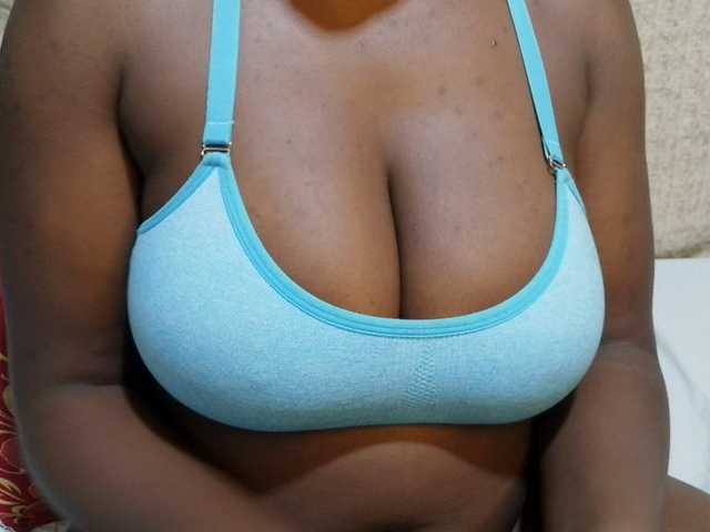 pretty-lioness