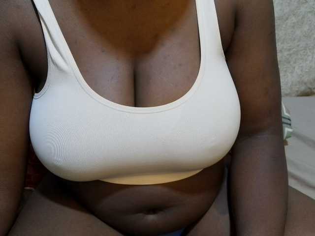pretty-lioness