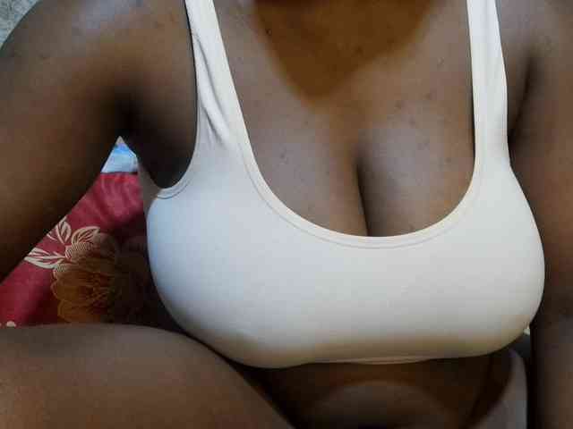 pretty-lioness