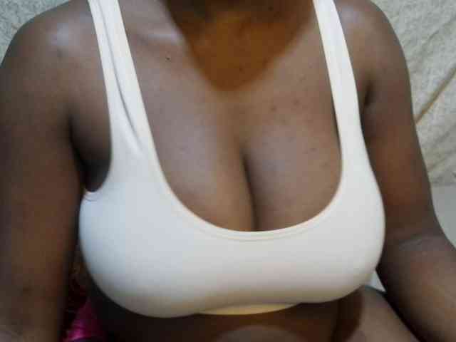 pretty-lioness