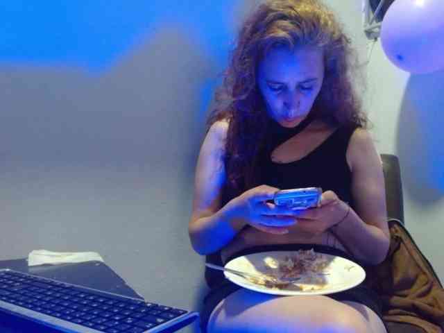 Mariam-wish webcam