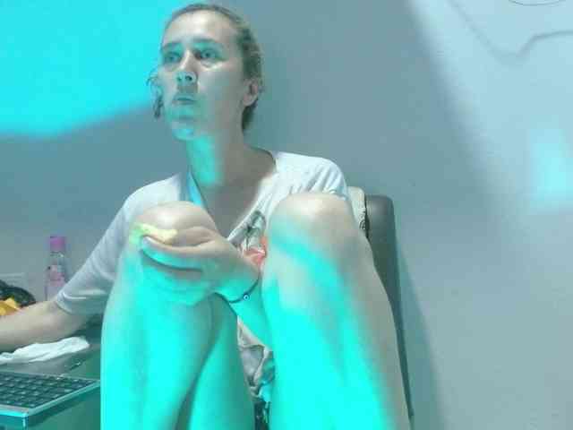 Mariam-wish webcam