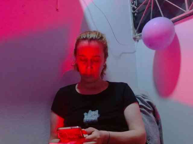 Mariam-wish webcam