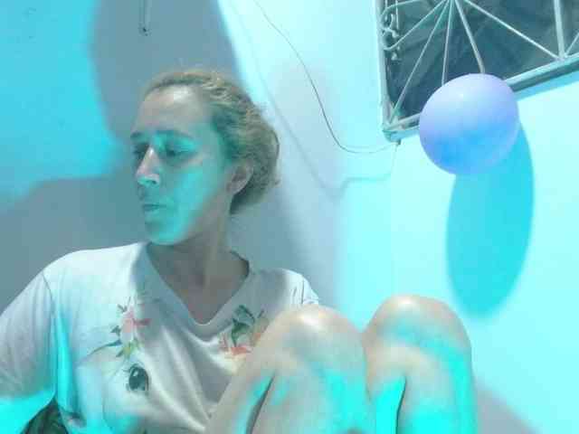 Mariam-wish webcam