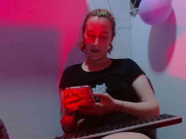 Mariam-wish webcam