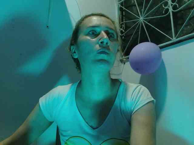 Mariam-wish webcam