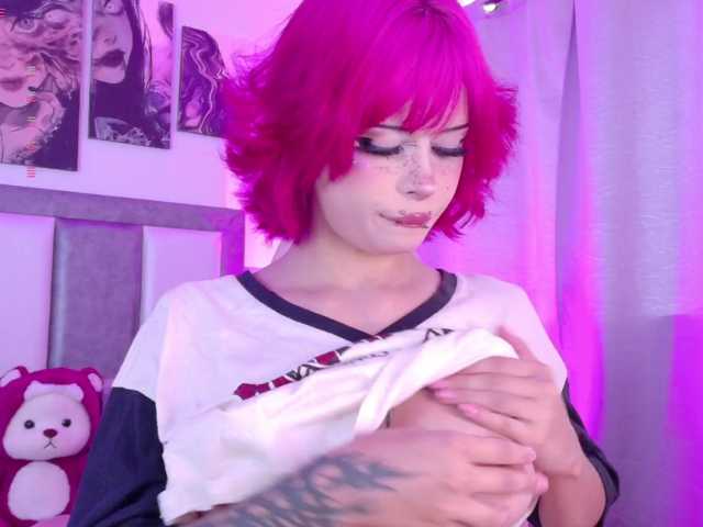 Kathybecker live cam on BongaCams