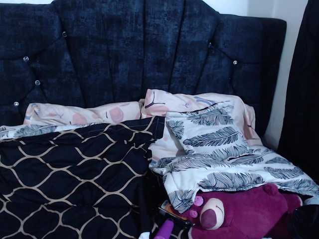 fenixxx-1604 live cam on BongaCams