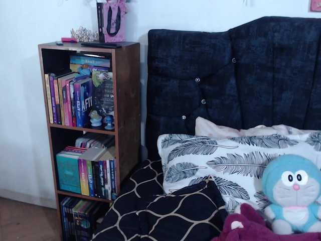 fenixxx-1604 live cam on BongaCams