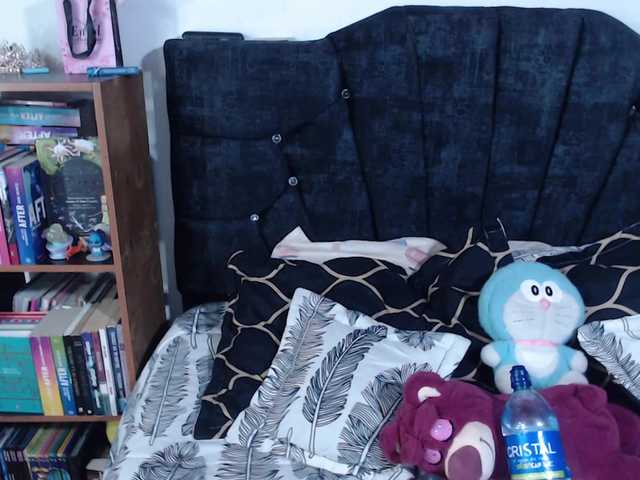 fenixxx-1604 live cam on BongaCams