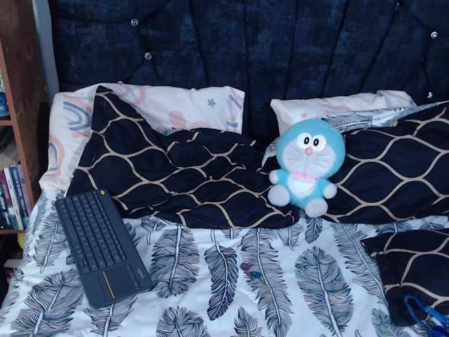 fenixxx-1604 live cam on BongaCams