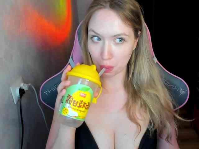 NicoleRicci webcam