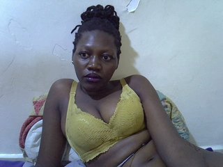 juicy-bella
