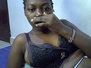 juicy-bella's Live Webcam