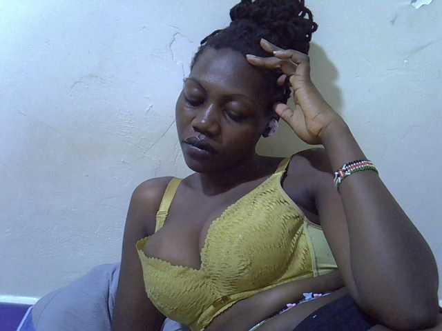 juicy-bella webcam