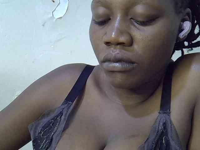 juicy-bella webcam