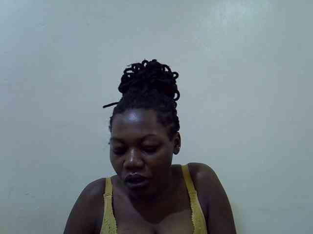 juicy-bella webcam