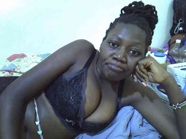 juicy-bella webcam