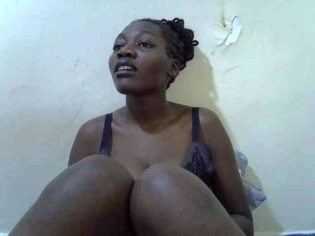 juicy-bella webcam