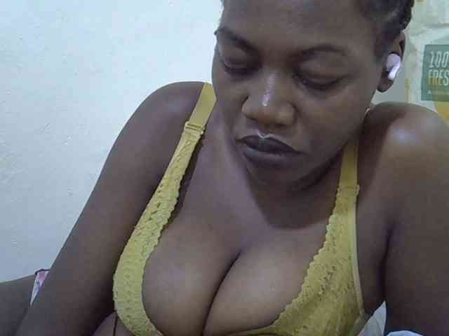 juicy-bella webcam