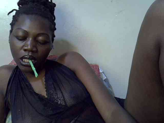 juicy-bella webcam