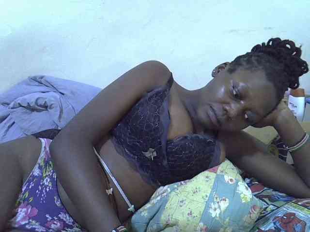 juicy-bella webcam