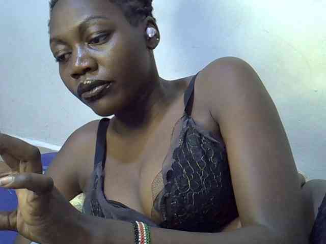 juicy-bella webcam