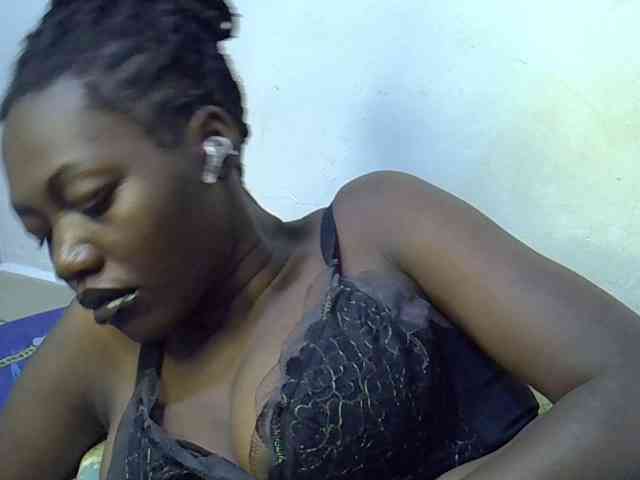 juicy-bella webcam
