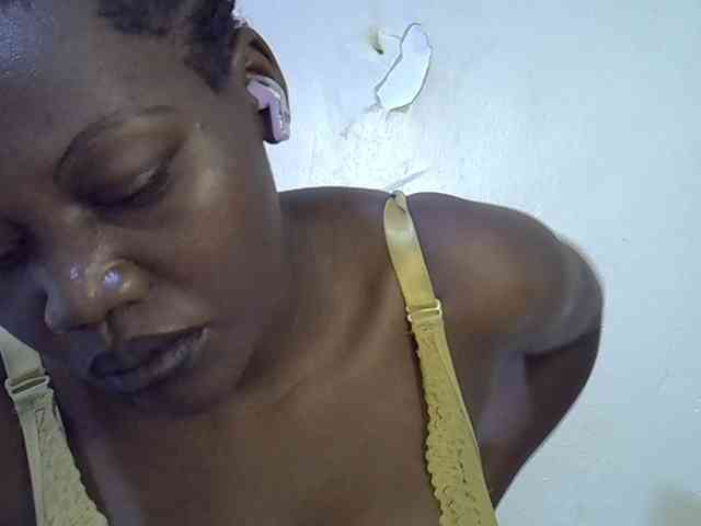 juicy-bella webcam