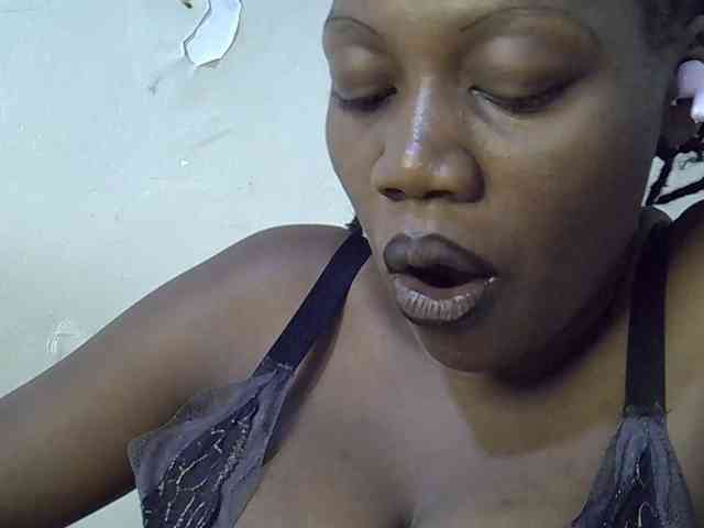 juicy-bella webcam