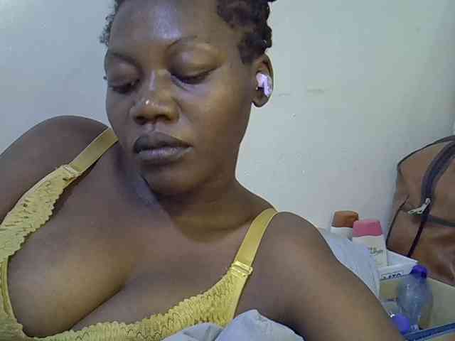 juicy-bella webcam