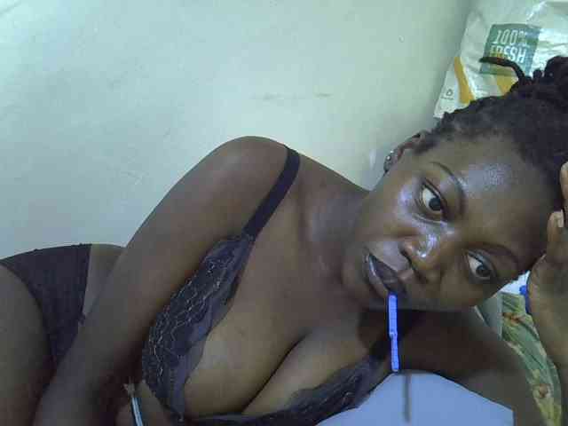 juicy-bella webcam
