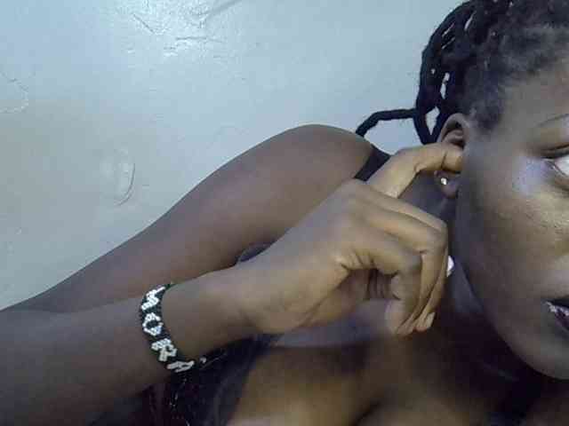 juicy-bella webcam