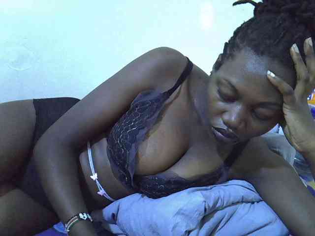 juicy-bella webcam