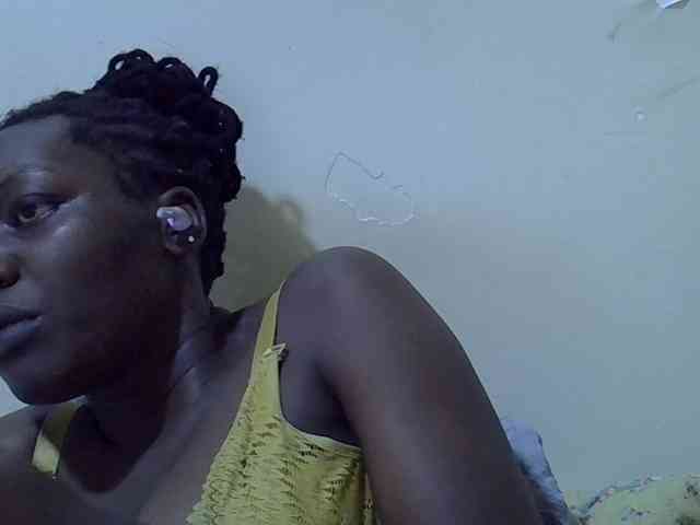 juicy-bella webcam