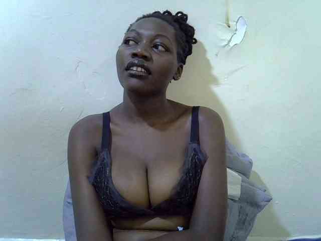 juicy-bella webcam