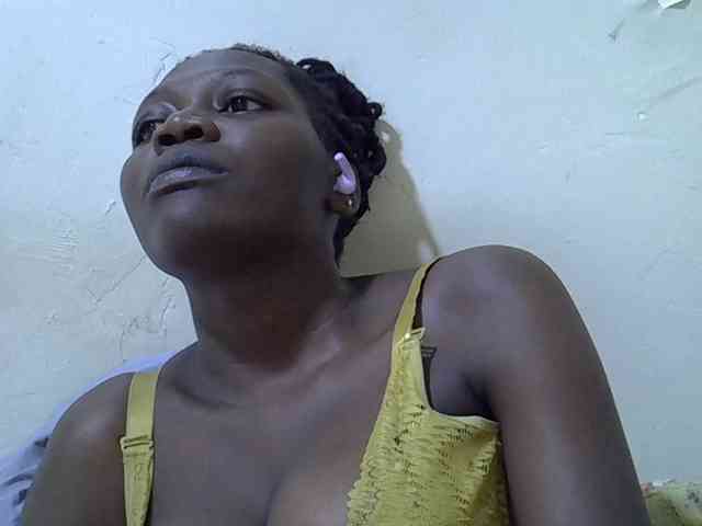 juicy-bella webcam