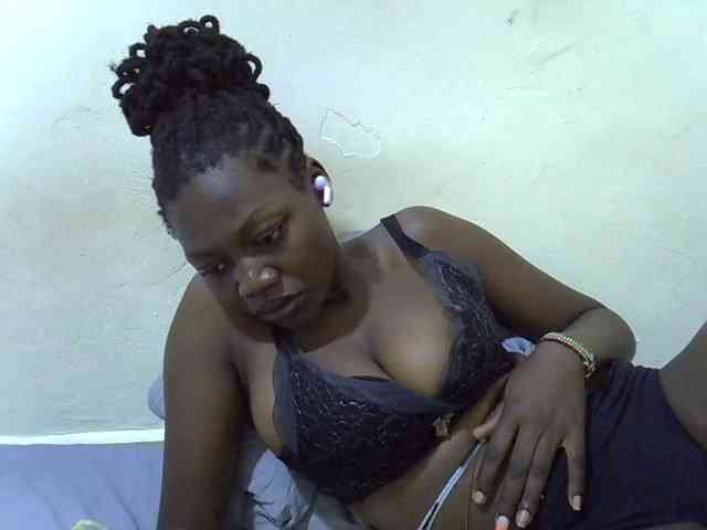 juicy-bella webcam