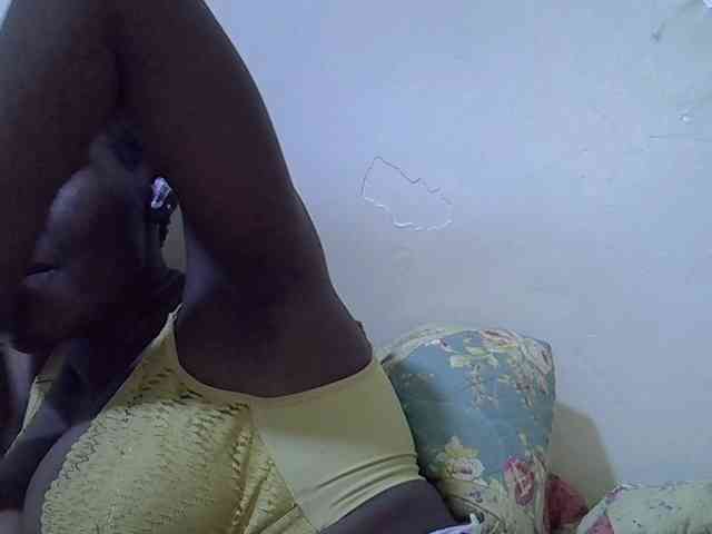 juicy-bella webcam