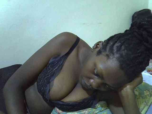 juicy-bella webcam