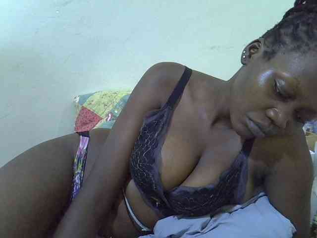 juicy-bella webcam