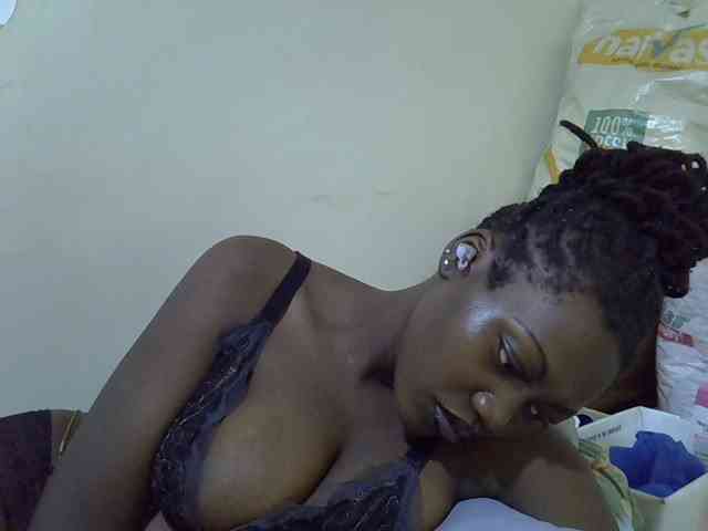 juicy-bella webcam