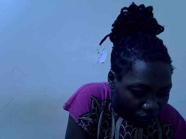 juicy-bella webcam