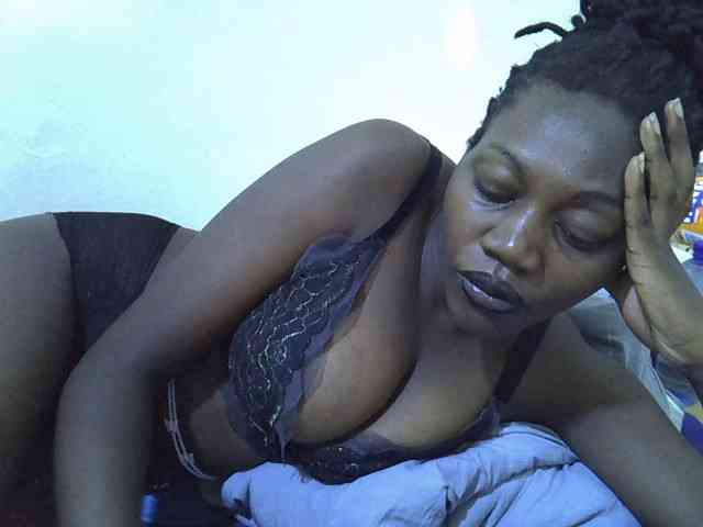 juicy-bella webcam