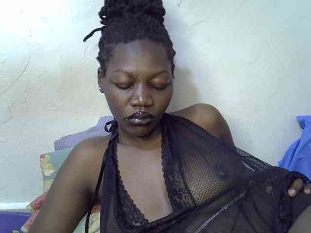 juicy-bella webcam